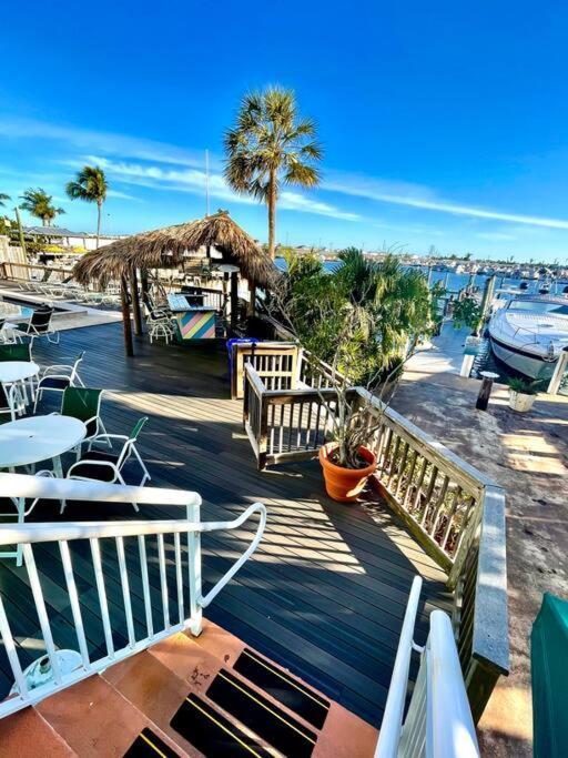 Aruba - Downtown Waterfront 2X2 Dock & Pool Pet-Friendly Villa Кей Уест Екстериор снимка