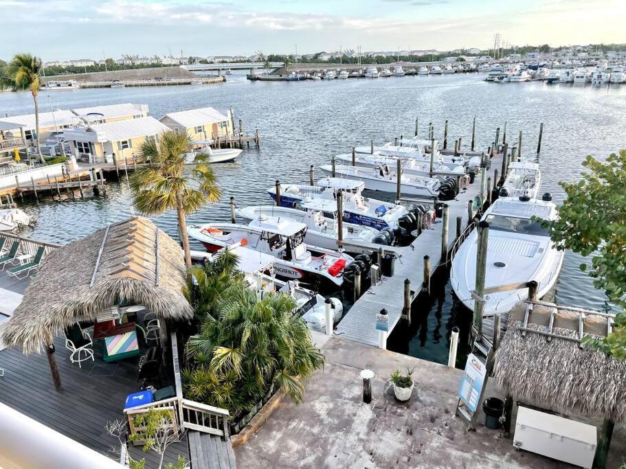Aruba - Downtown Waterfront 2X2 Dock & Pool Pet-Friendly Villa Кей Уест Екстериор снимка